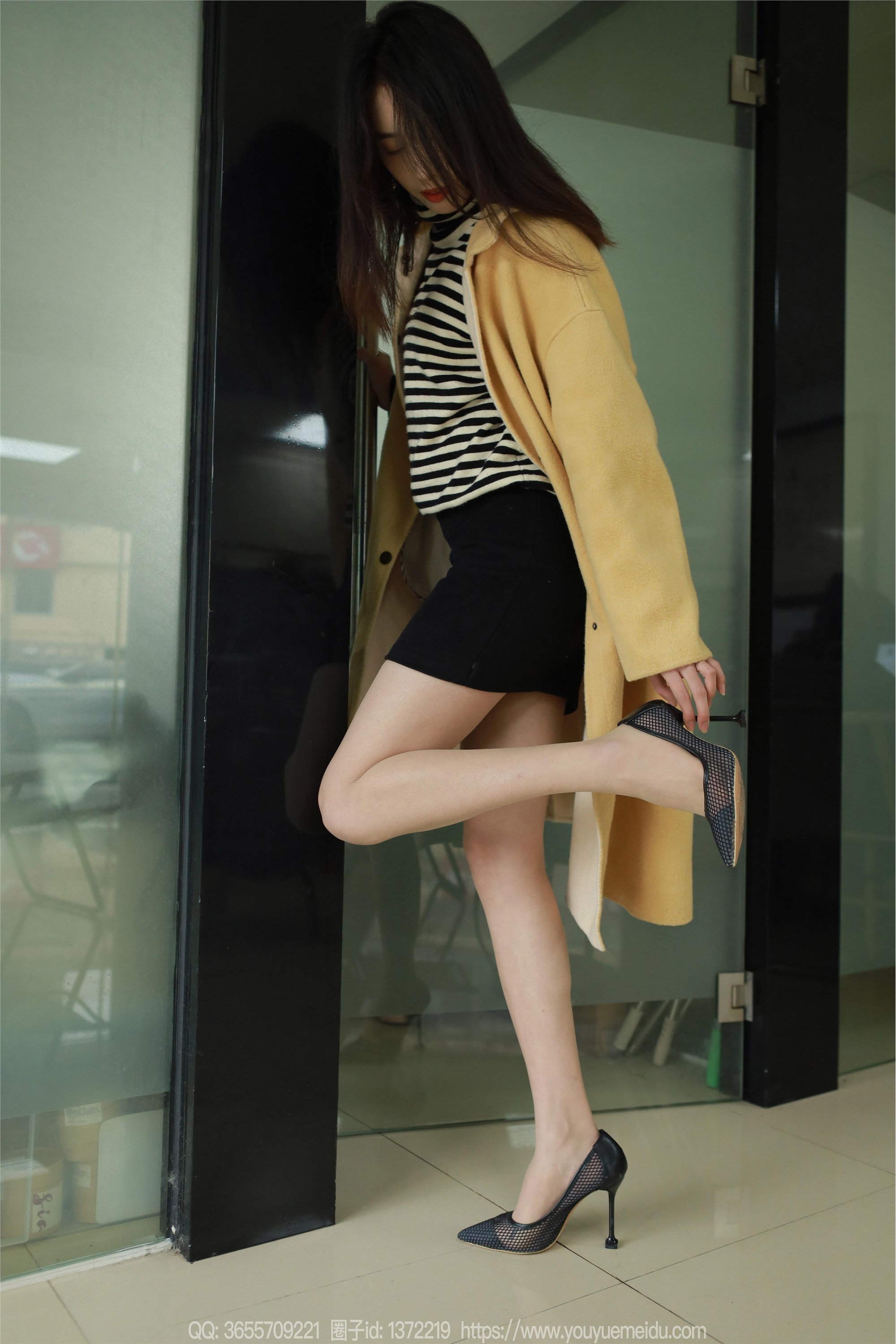 IESS异思趣向  2024.02.16 丝享家 1665 小九《长腿烤火》